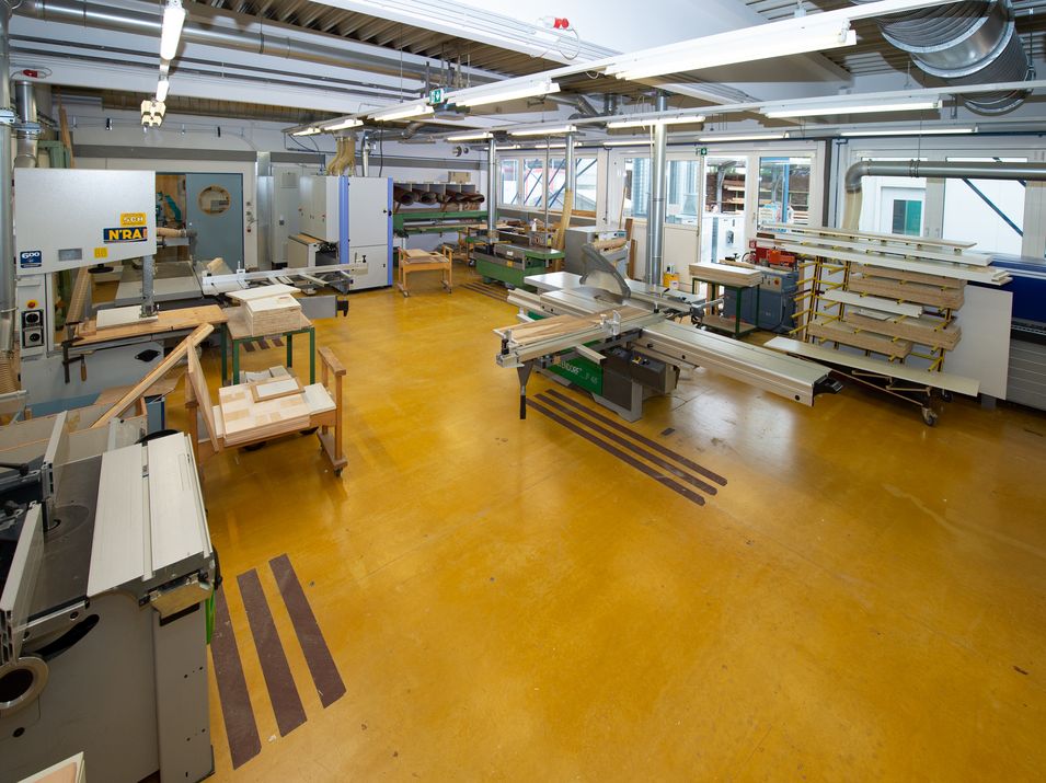 Holztechnik Maschinenwerkstatt im Josef Hesoun Ausbildungszentrum in Wiener Neustadt